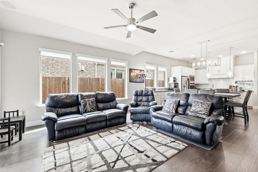 14524 Spitfire Trail Fort Worth, TX 76262 - Photo 16 of 40