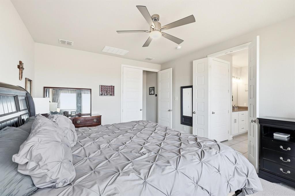 14524 Spitfire Trail Fort Worth, TX 76262 - Photo 18 of 40