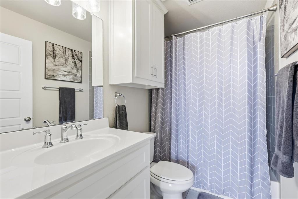 14524 Spitfire Trail Fort Worth, TX 76262 - Photo 29 of 40