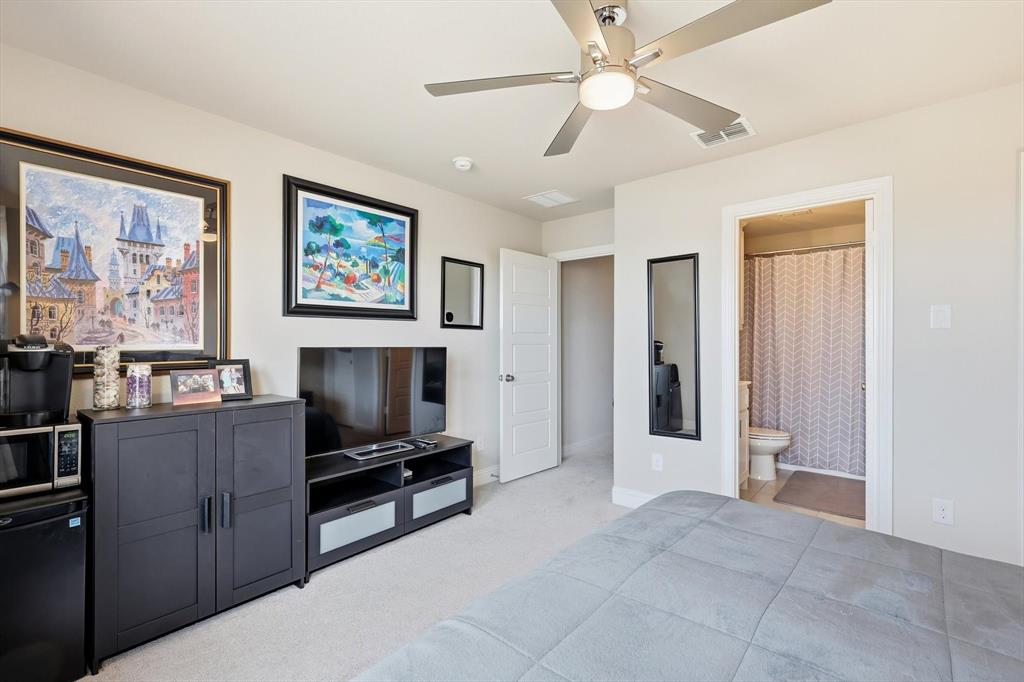 14524 Spitfire Trail Fort Worth, TX 76262 - Photo 33 of 40