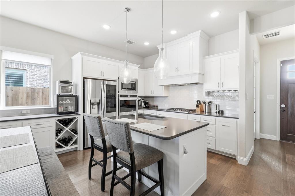 14524 Spitfire Trail Fort Worth, TX 76262 - Photo 8 of 40