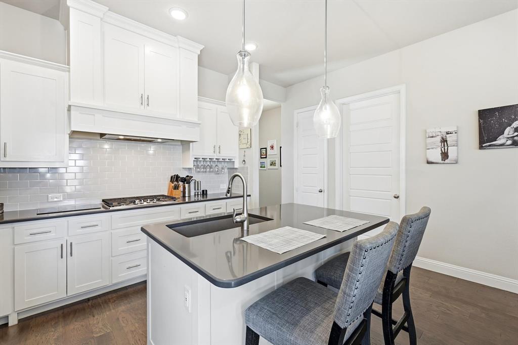 14524 Spitfire Trail Fort Worth, TX 76262 - Photo 9 of 40