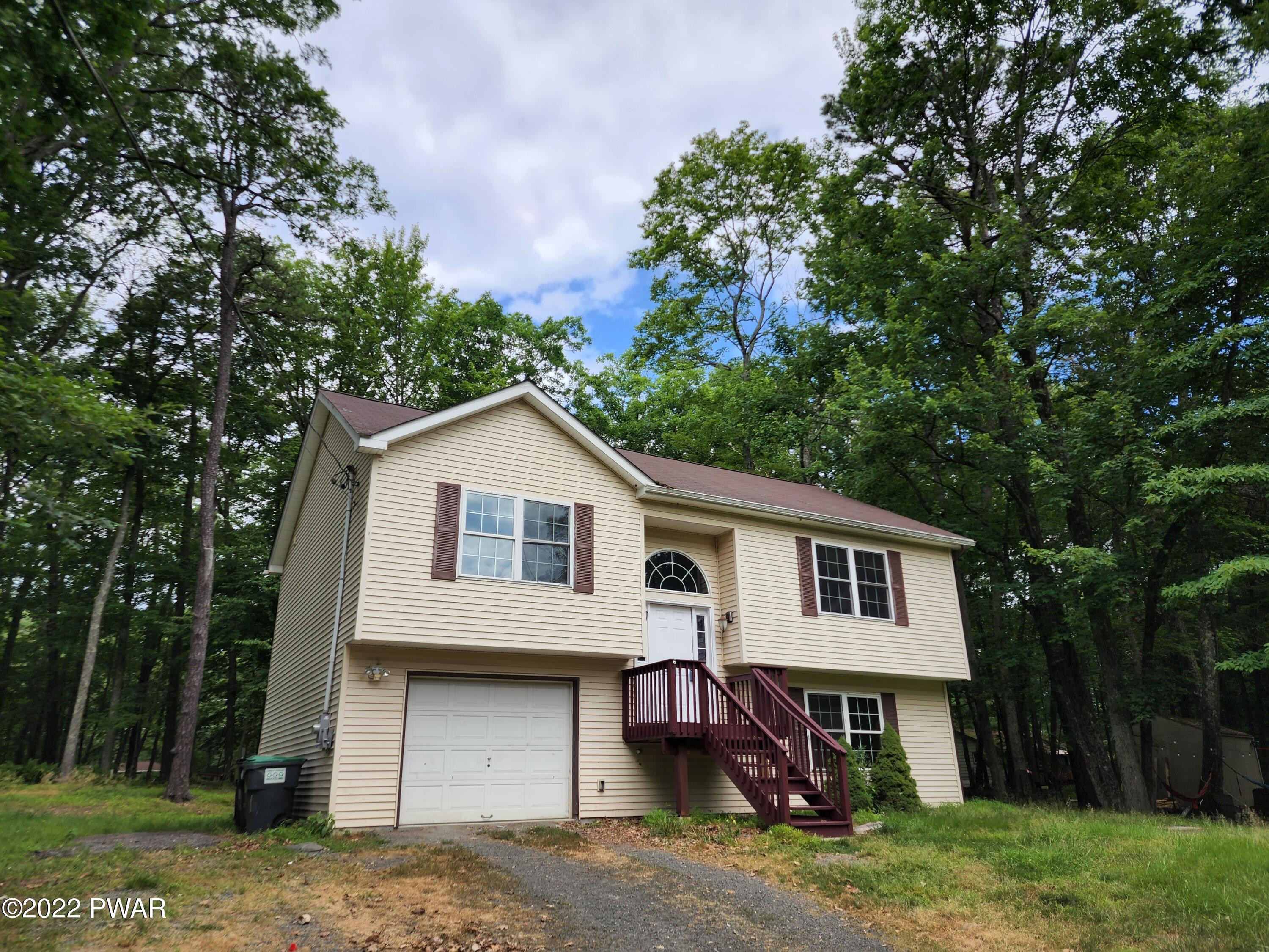 237 Ridge Drive Milford, PA 18337 - Photo 1 of 14