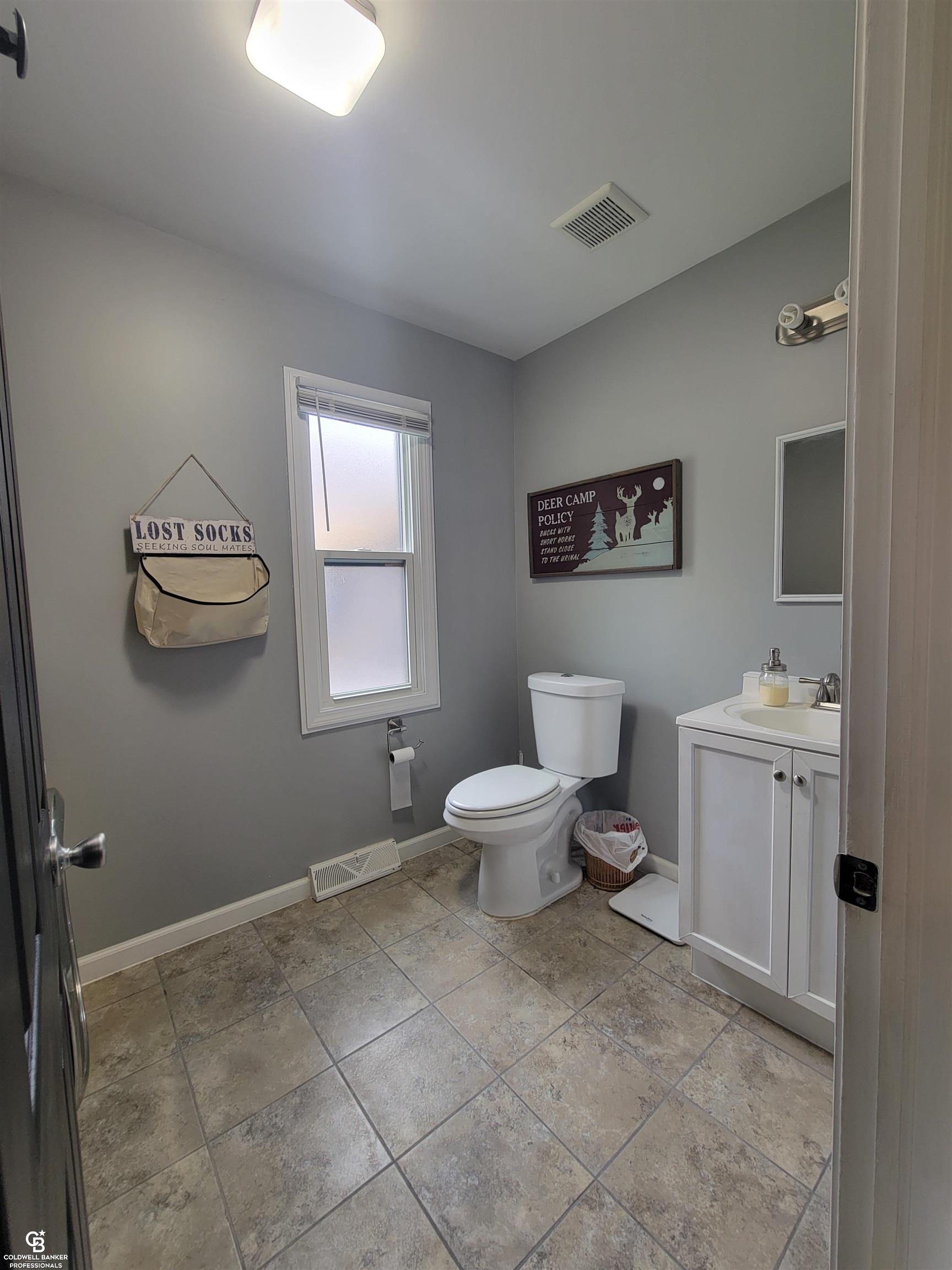 3569 Cribbins Road Avoca, MI 48006 - Photo 19 of 29 50173538-ba05d88e-9d03-49fc-8496-216c7c4725ce.JPG