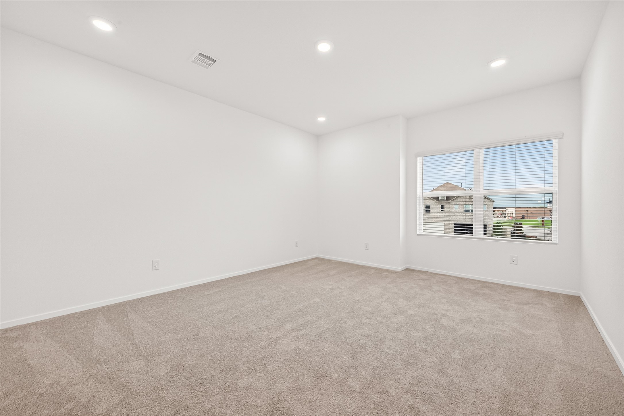 2226 Salinas Drive Rosharon, TX 77583 - Photo 23 of 35