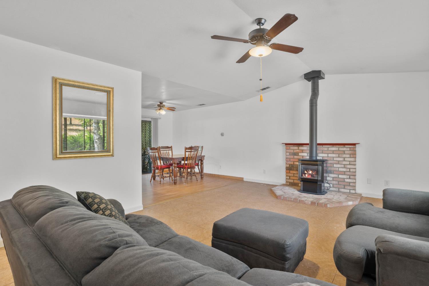 21014 Ferretti Road Groveland, CA 95321 - Photo 12 of 45