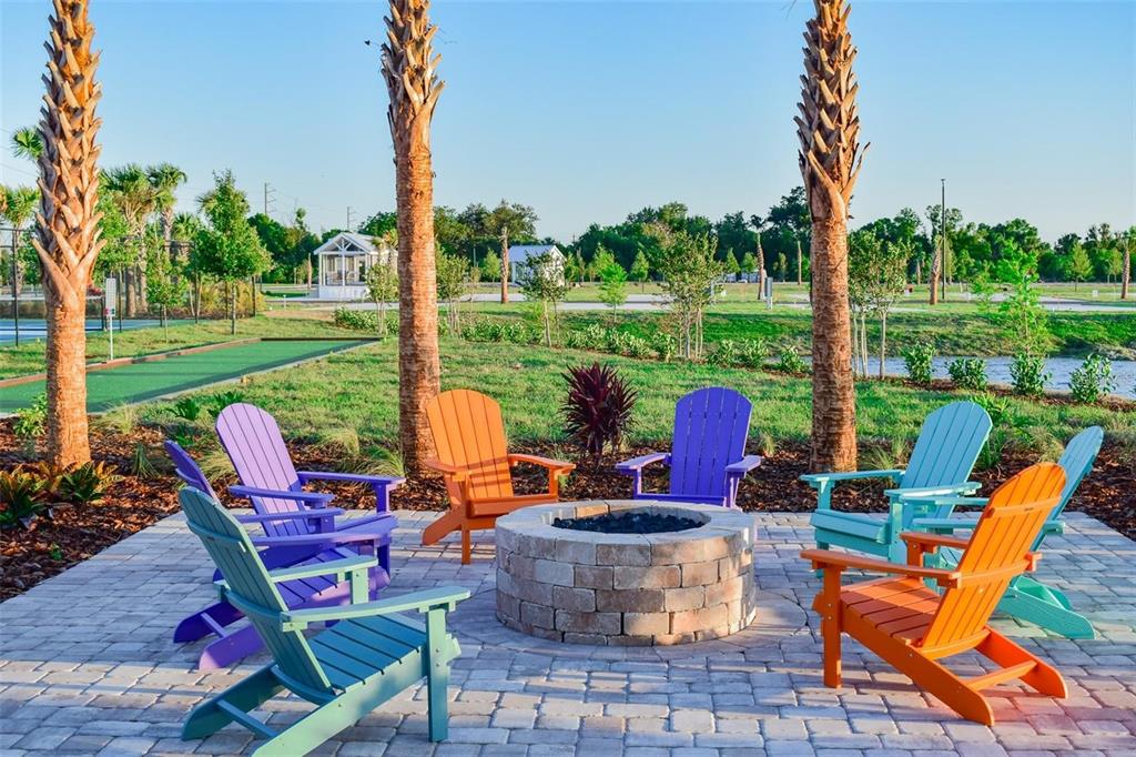 240 Horizon Road Punta Gorda, FL 33982 - Photo 8 of 21 a chairs and table in the garden