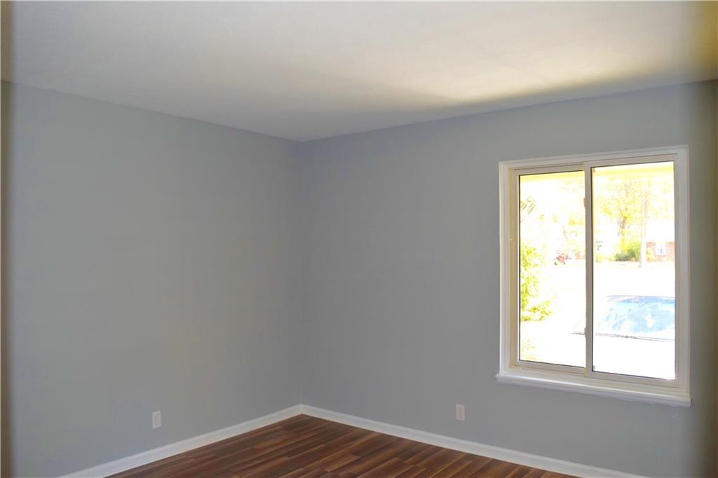 7826 Hoover Road Indianapolis, IN 46260 - Photo 13 of 24 Gallery Image 13