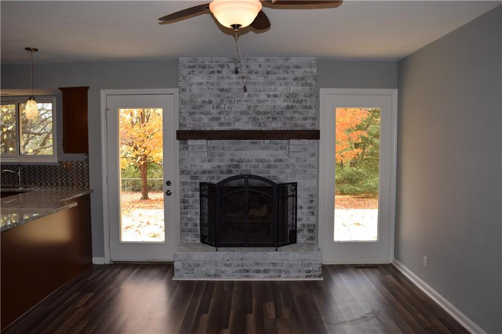 7826 Hoover Road Indianapolis, IN 46260 - Photo 23 of 24 Gallery Image 23
