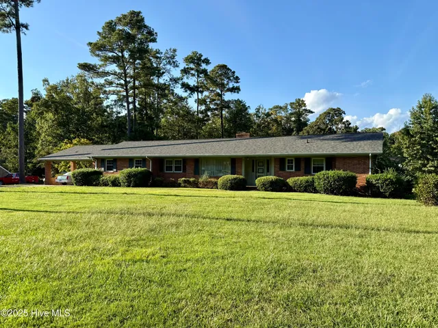 $315,000 | 115 Quail Drive, Plymouth, NC 27962