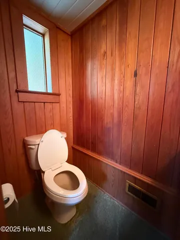 $315,000 | 115 Quail Drive, Plymouth, NC 27962