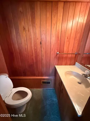 $315,000 | 115 Quail Drive, Plymouth, NC 27962