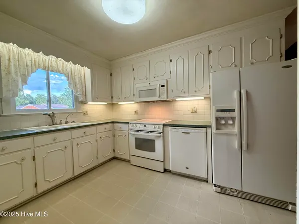 $315,000 | 115 Quail Drive, Plymouth, NC 27962