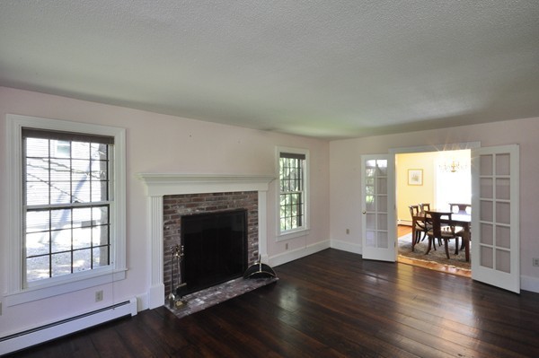 13 Nashua Road Hadley, MA 01035 - Photo 10 of 26 Gallery Image 10