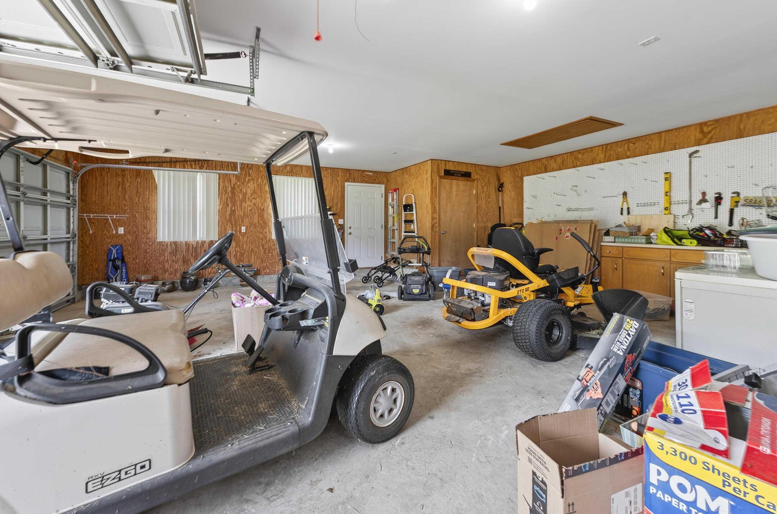5589 Chalker Road Molino, FL 32577 - Photo 35 of 38 a view of a room with gym equipment
