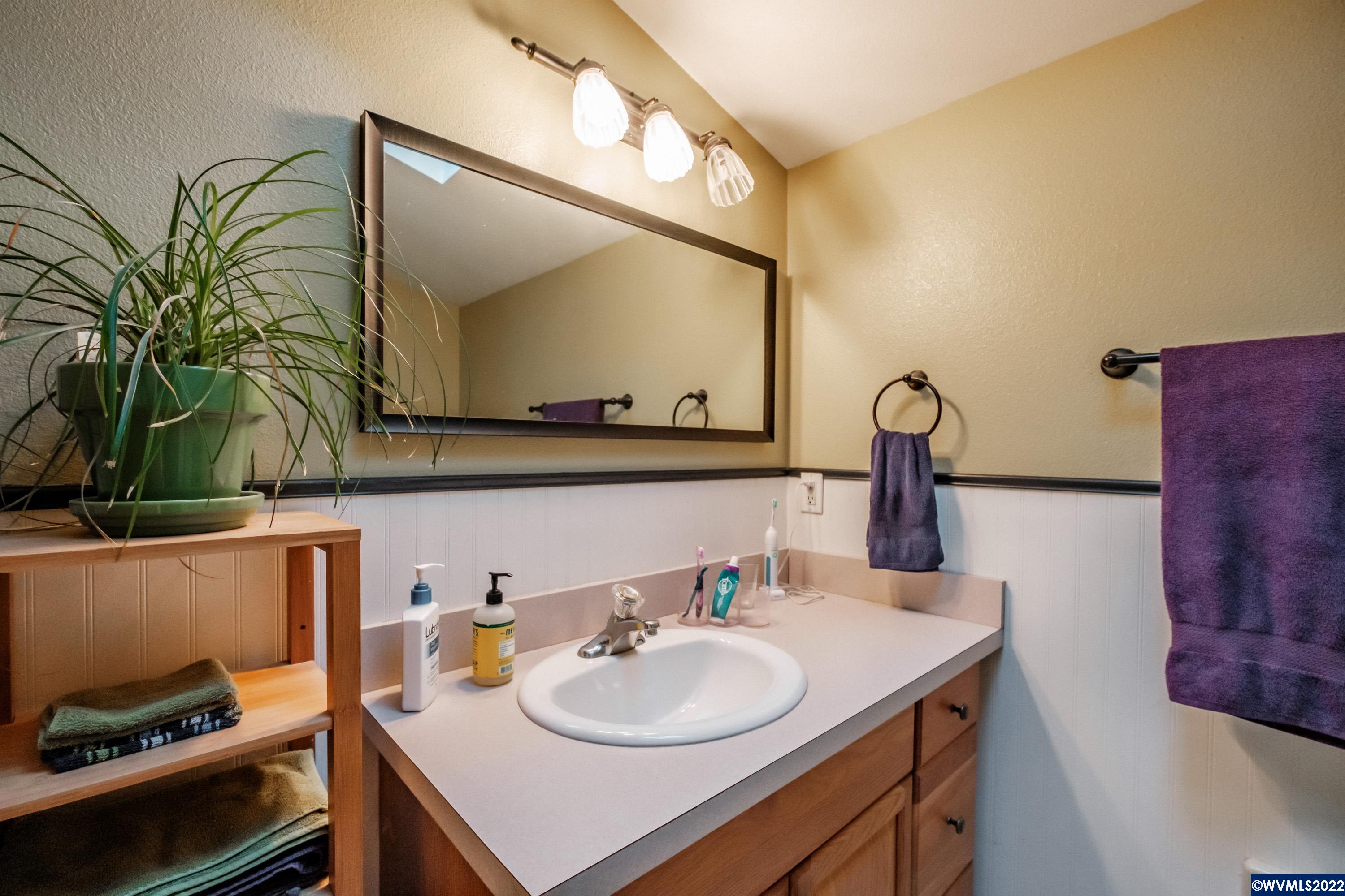 942 Southwest 11th Street Corvallis, OR 97333 - Photo 38 of 42