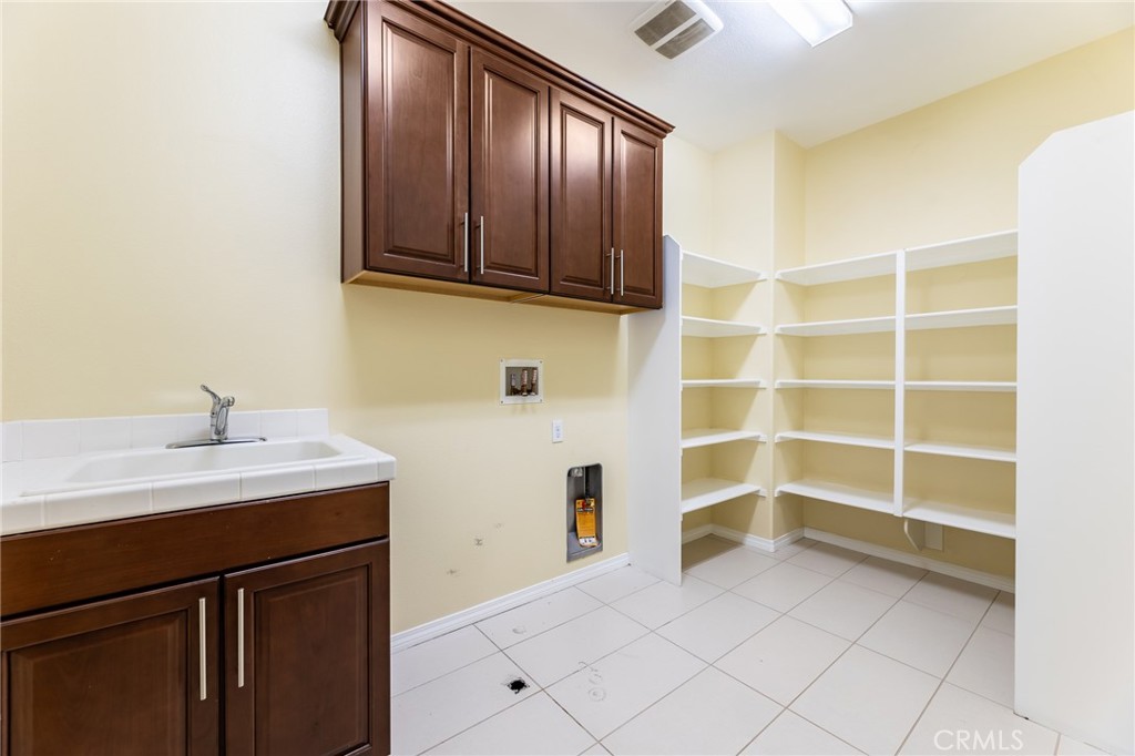 26459 Riverrock Way Saugus, CA 91350 - Photo 27 of 60