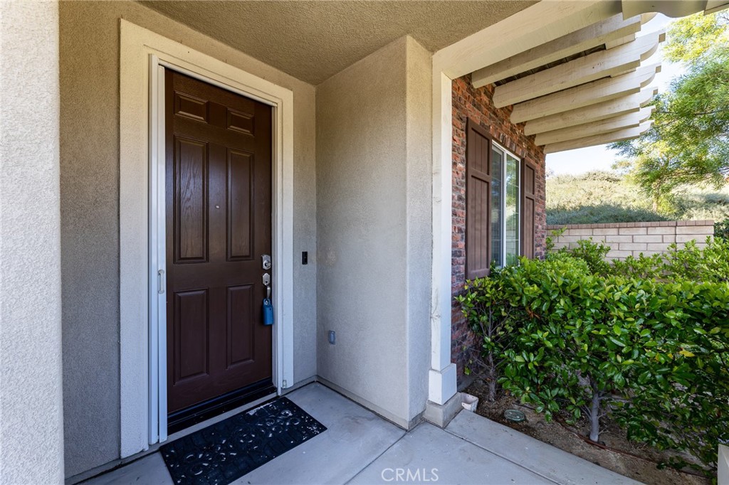 26459 Riverrock Way Saugus, CA 91350 - Photo 7 of 60