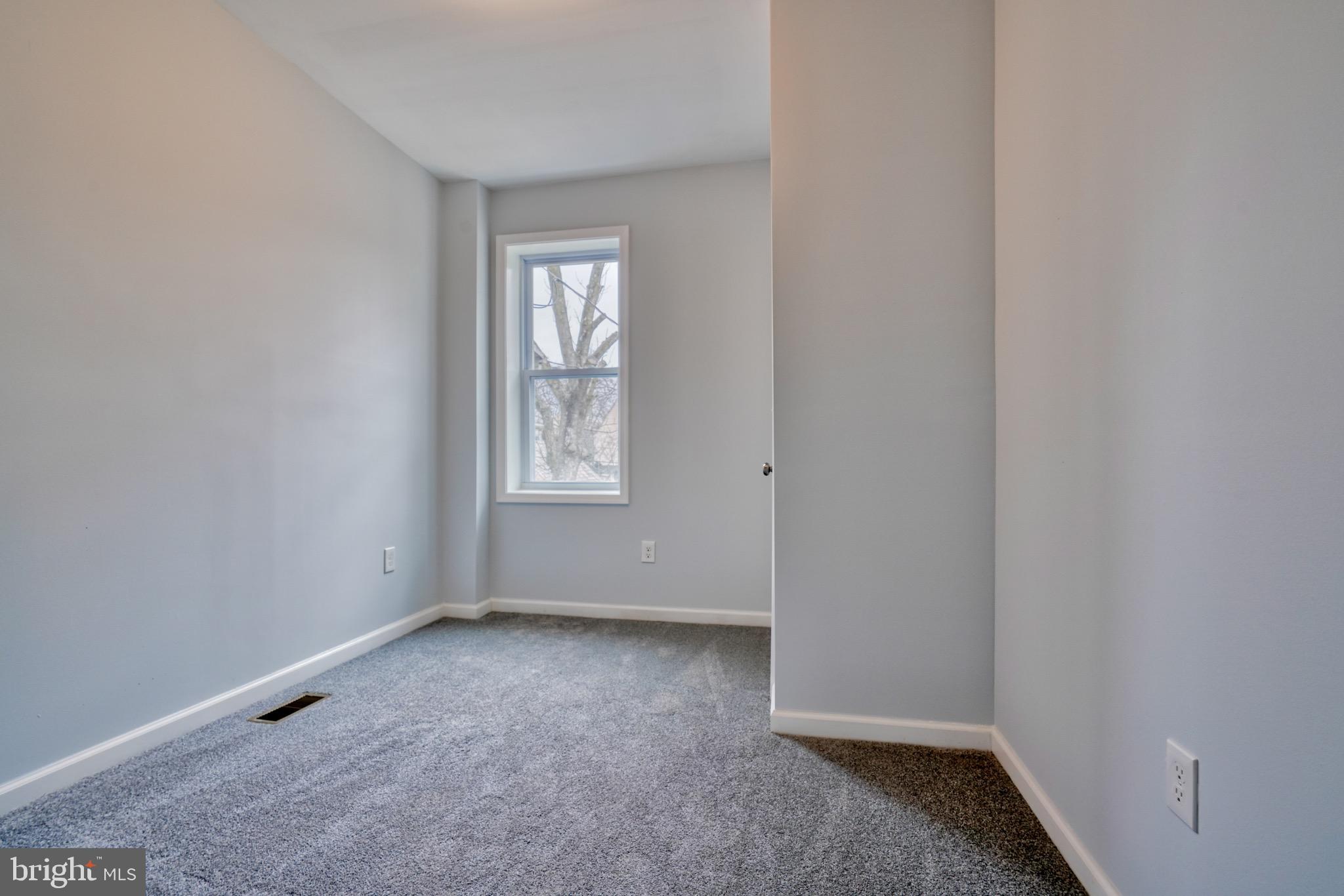 4007 Fairfax Road Baltimore, MD 21216 - Photo 8 of 28 Gallery Image 8