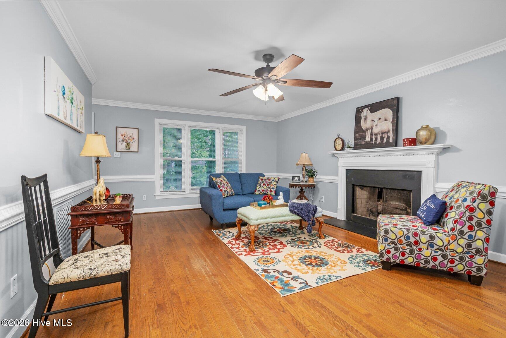 1732 Acorn Ridge Road Rocky Mount, NC 27804 - Photo 5 of 32 Living Room