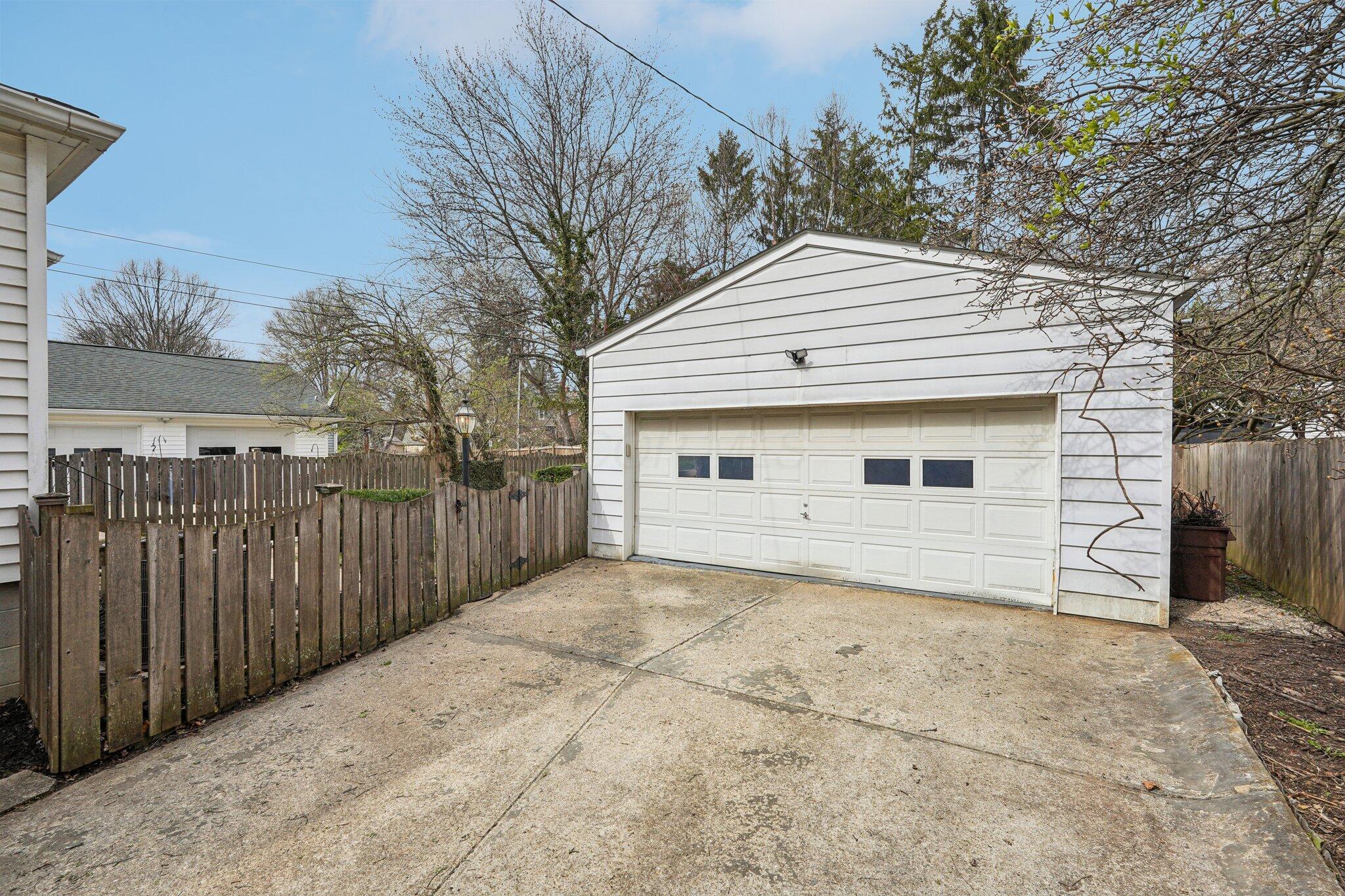 116 East Dunedin Road Columbus, OH 43214 - Photo 19 of 22 57-web-or-mls-E Dunedin Rd-S2603-057