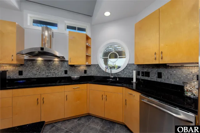 $1,195,000 | 748 Dune Point Road, Corolla, NC 27927