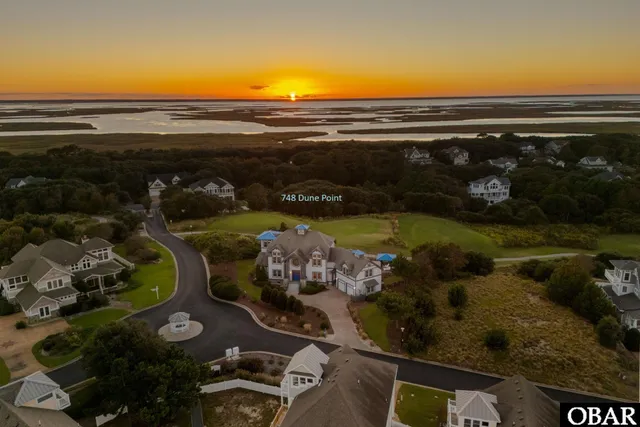 $1,195,000 | 748 Dune Point Road, Corolla, NC 27927