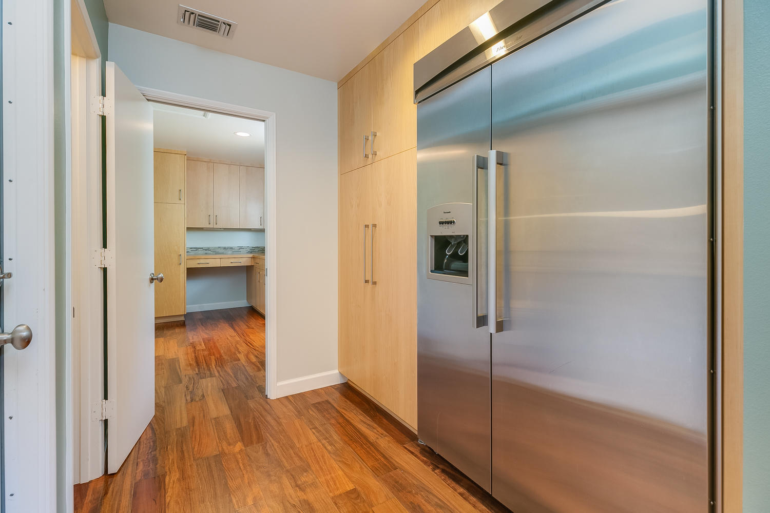 417 Andrew Drive Ojai, CA 93023 - Photo 17 of 31 a view of a bathroom with a glass door shower