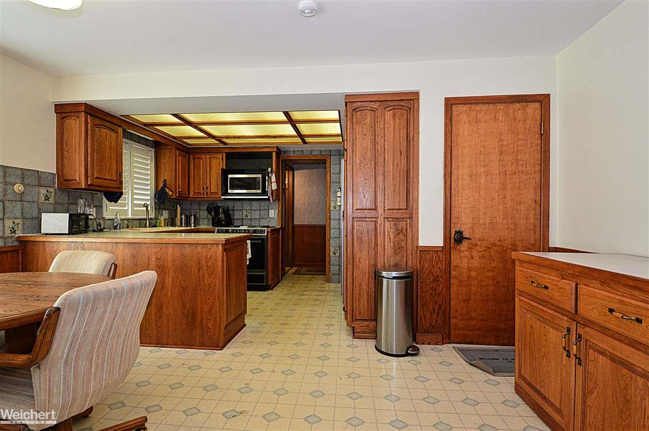 11050 Chicago Road Warren, MI 48093 - Photo 13 of 37 31302934-12.JPG