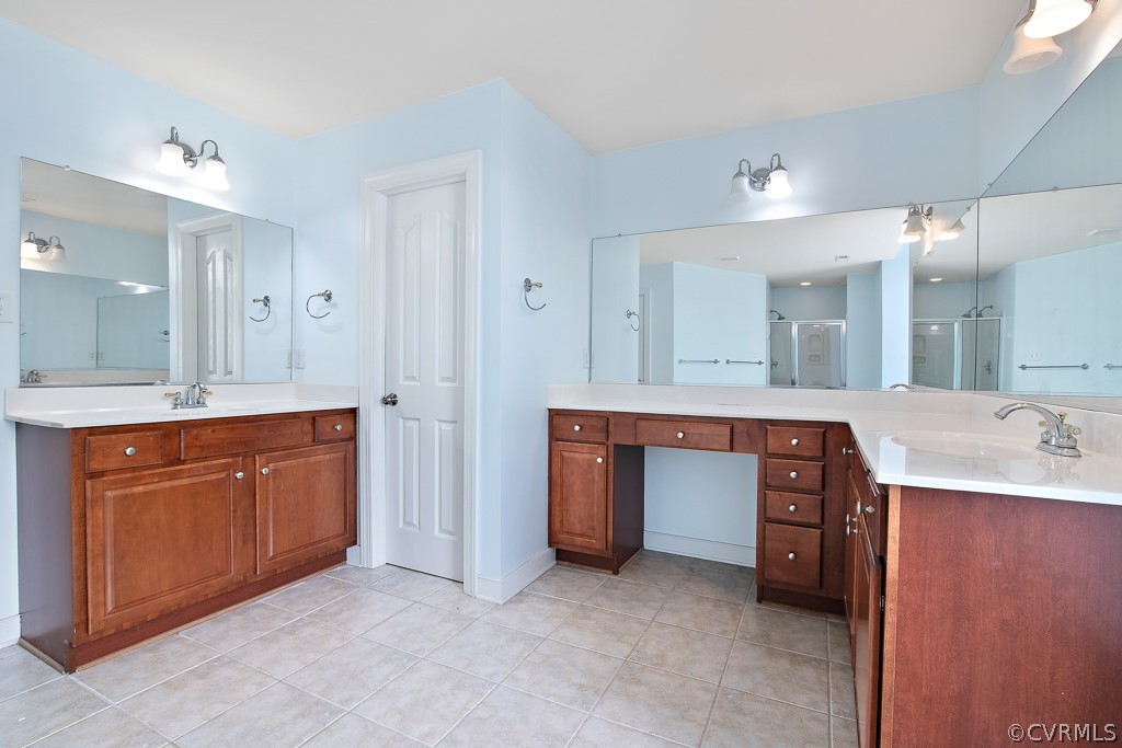 3412 Post Mill Place Midlothian, VA 23113 - Photo 24 of 50 Master en-suite with tile flooring and dual vaniti
