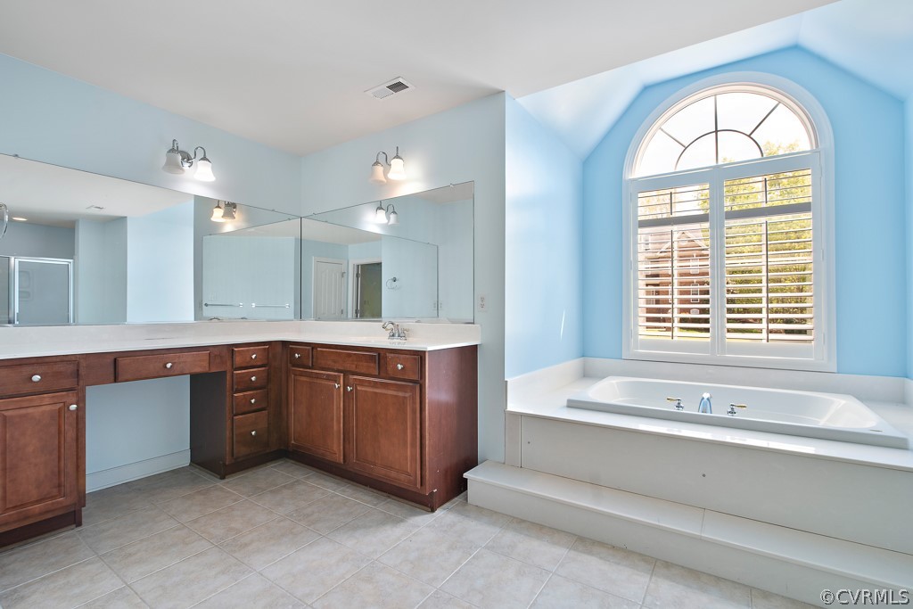 3412 Post Mill Place Midlothian, VA 23113 - Photo 25 of 50 Luxurious jetted tub and ample counter space.