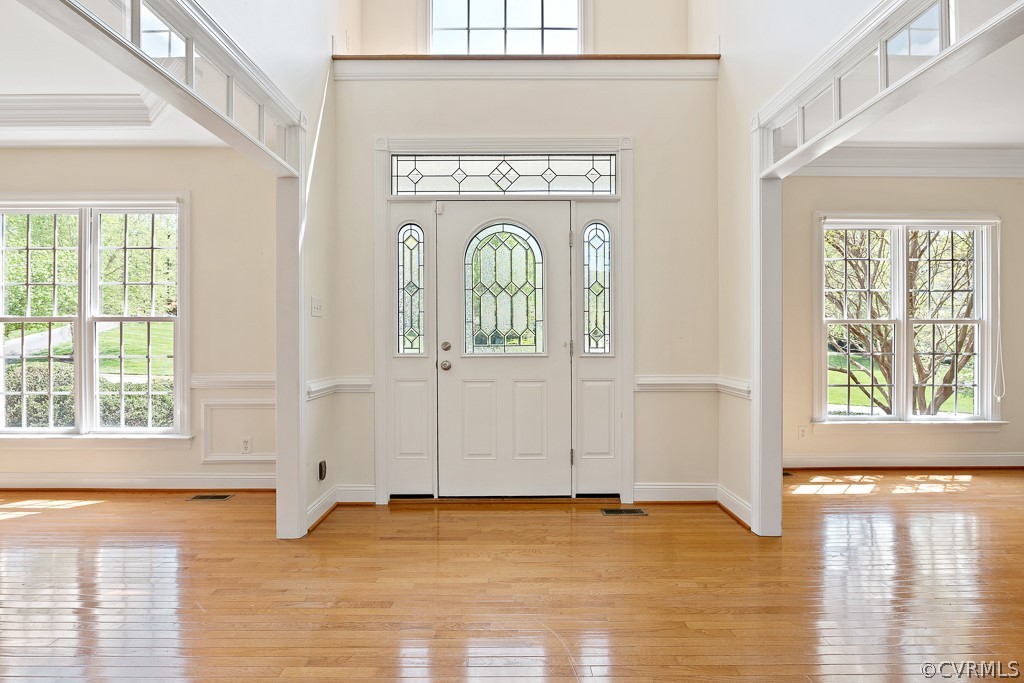 3412 Post Mill Place Midlothian, VA 23113 - Photo 5 of 50 Grand 2-story foyer.