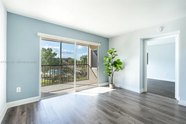 $225,000 | 1600 Southwest 127th Way, Unit 305C, Pembroke Pines, FL 33027