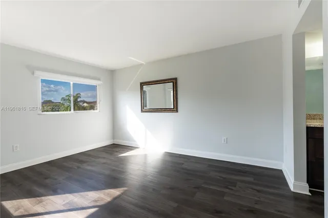 $225,000 | 1600 Southwest 127th Way, Unit 305C, Pembroke Pines, FL 33027