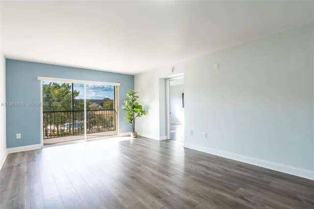 $225,000 | 1600 Southwest 127th Way, Unit 305C, Pembroke Pines, FL 33027