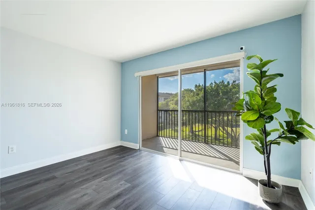$225,000 | 1600 Southwest 127th Way, Unit 305C, Pembroke Pines, FL 33027