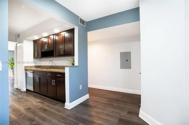 $225,000 | 1600 Southwest 127th Way, Unit 305C, Pembroke Pines, FL 33027