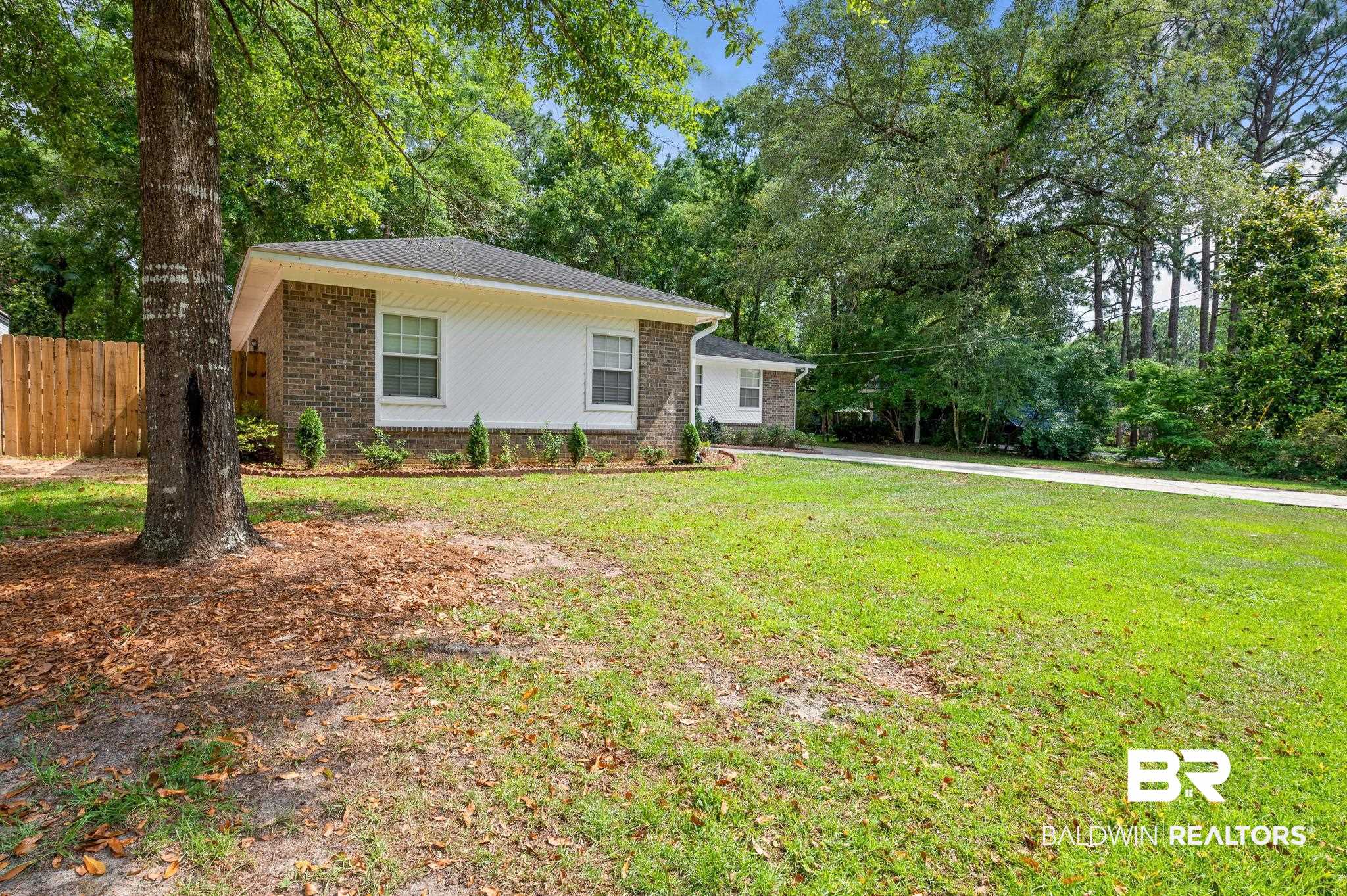 128 Montclair Loop Daphne, AL 36526 - Photo 24 of 31