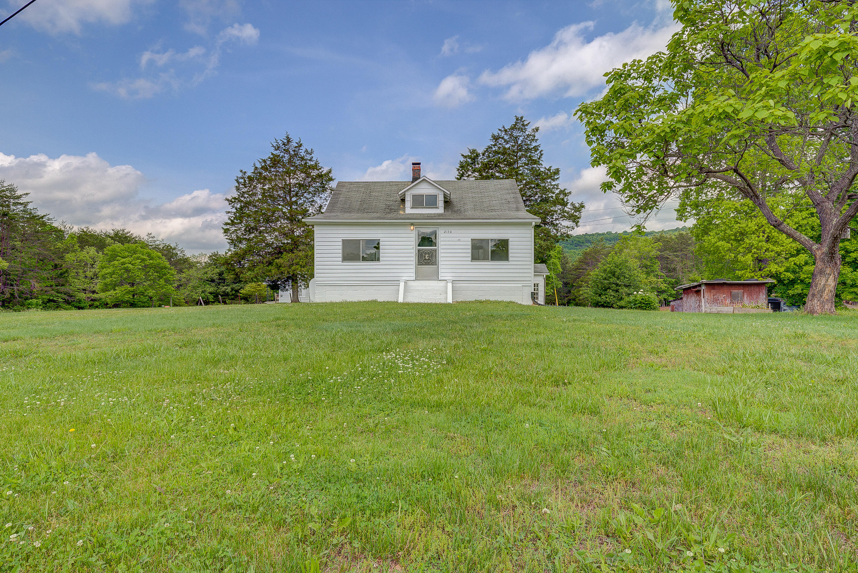 2150 West Wind Road Fincastle, VA 24090 - Photo 21 of 24 26