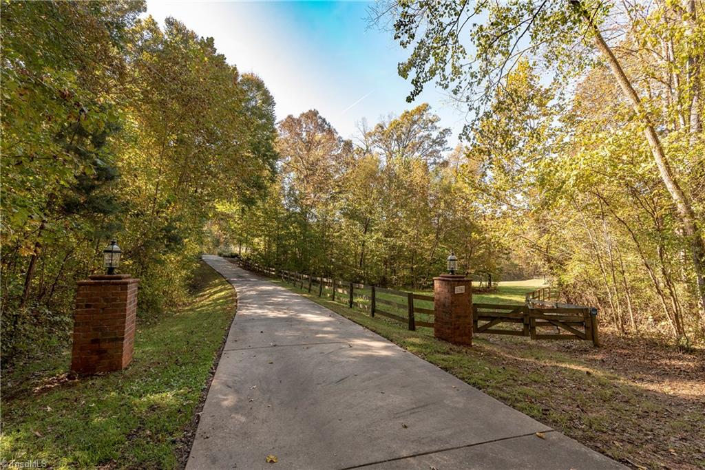 194 Rabbit Field Lane Advance, NC 27006 - Photo 2 of 29 Gallery Image 2