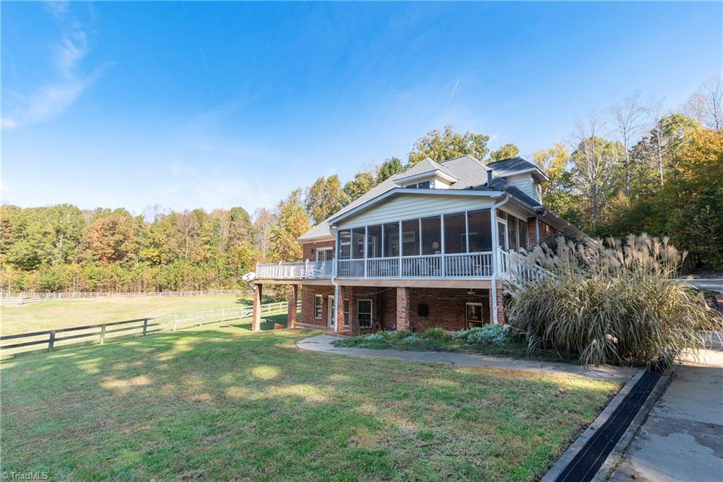 194 Rabbit Field Lane Advance, NC 27006 - Photo 3 of 29 Gallery Image 3
