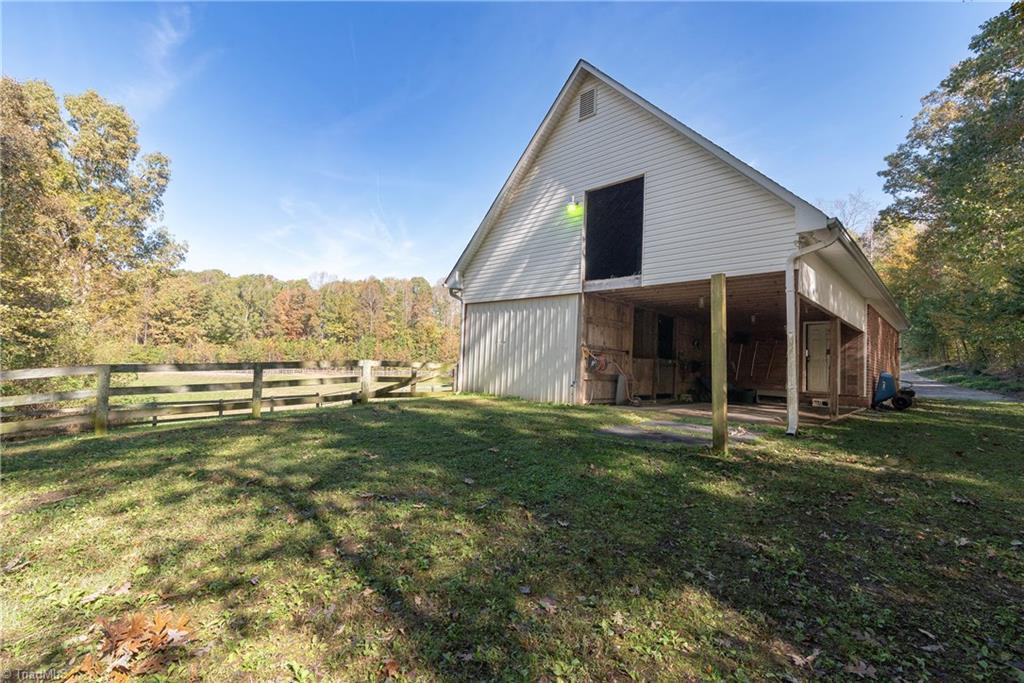 194 Rabbit Field Lane Advance, NC 27006 - Photo 27 of 29 Gallery Image 27