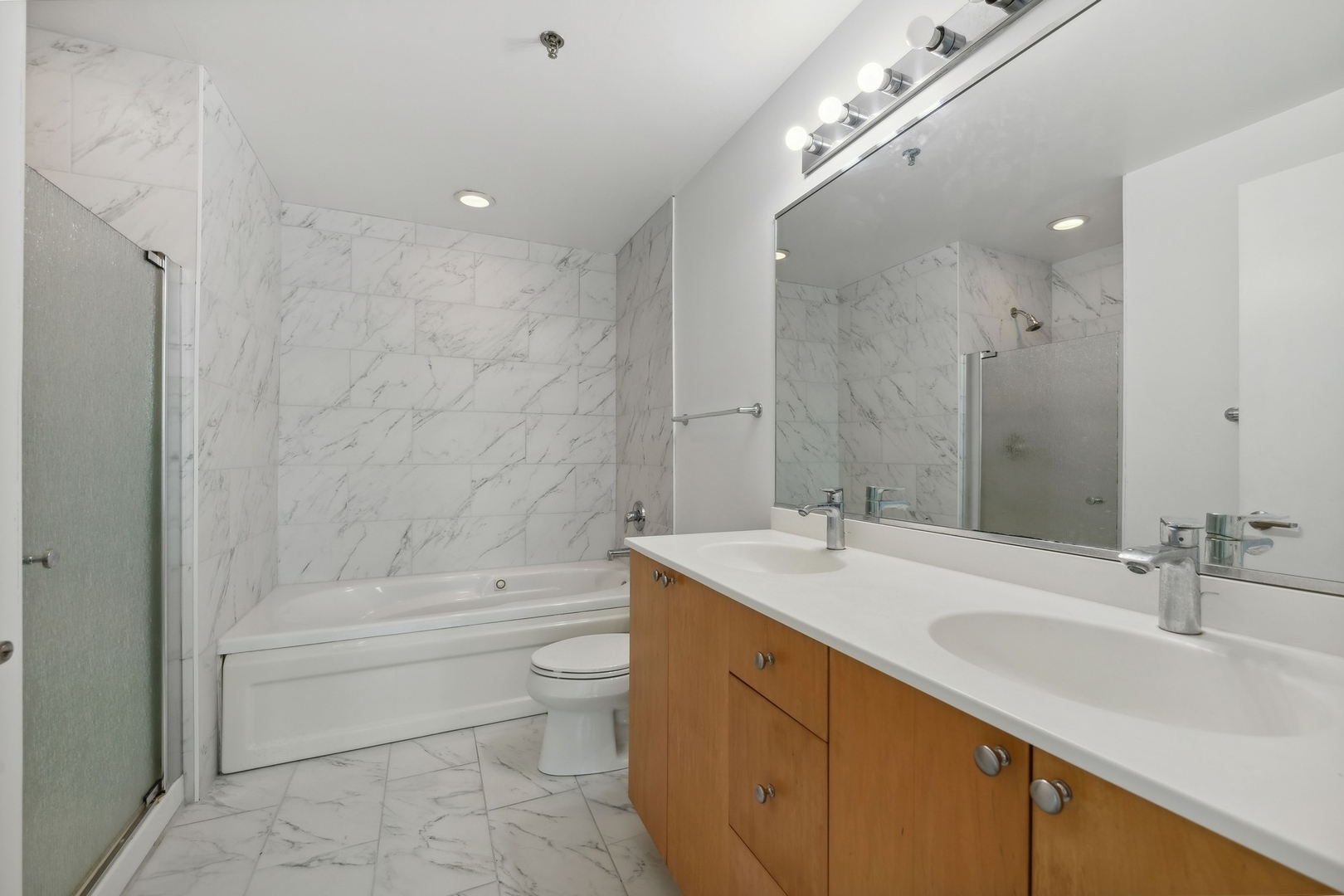 701 South Wells Street, Unit 1804 Chicago, IL 60607 - Photo 9 of 20