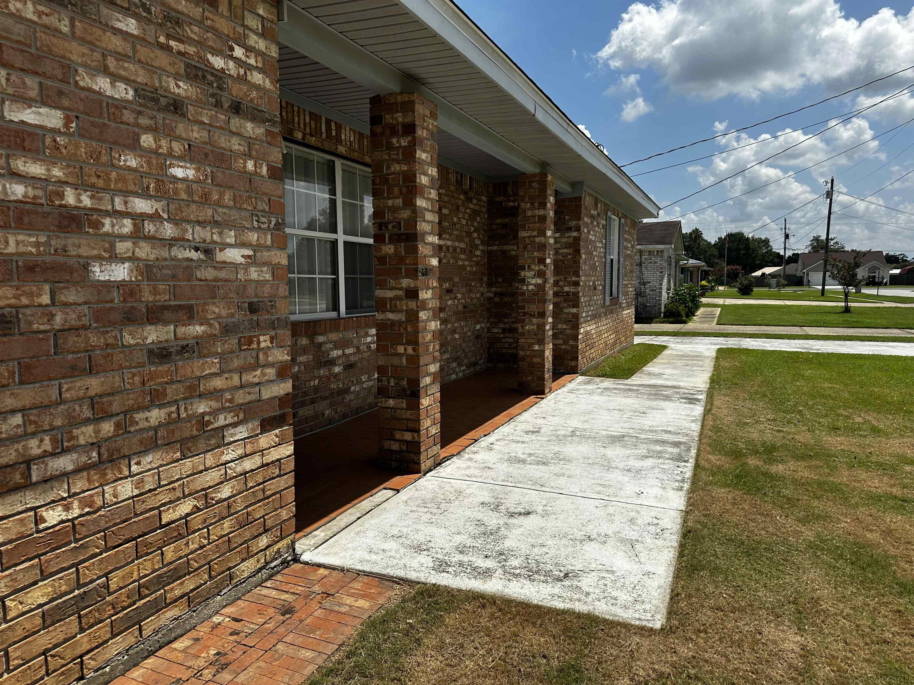 506 Ariel Avenue Foley, AL 36535 - Photo 5 of 48