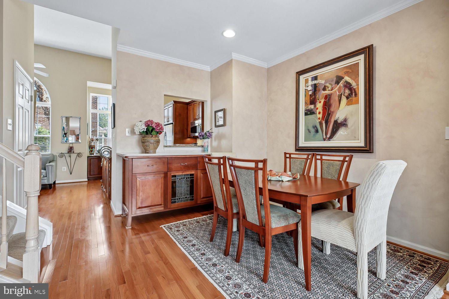 9752 Athletic Way Gaithersburg, MD 20878 - Photo 6 of 47 Dining Area