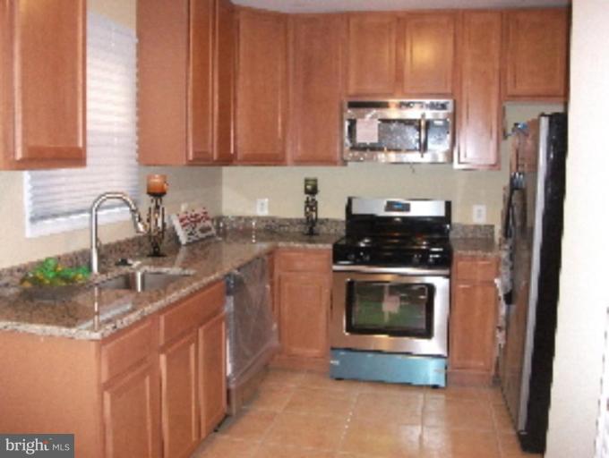 3417 Randall Road Suitland, MD 20746 - Photo 1 of 9 KITCHEN