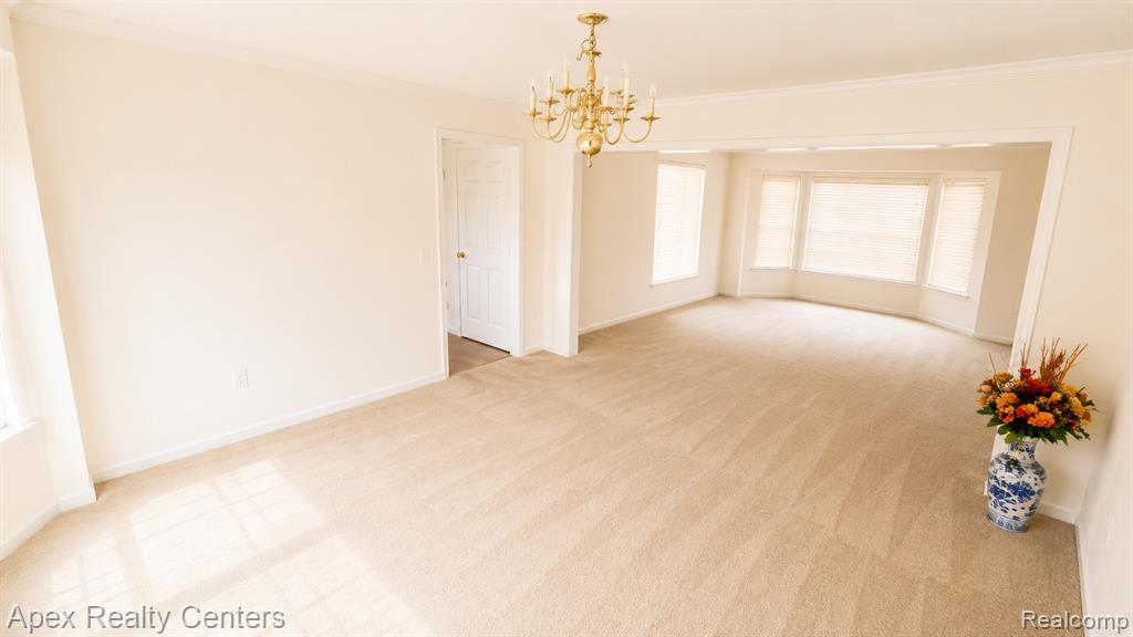 45132 Hanford Road Canton, MI 48187 - Photo 8 of 18 Gallery Image 8