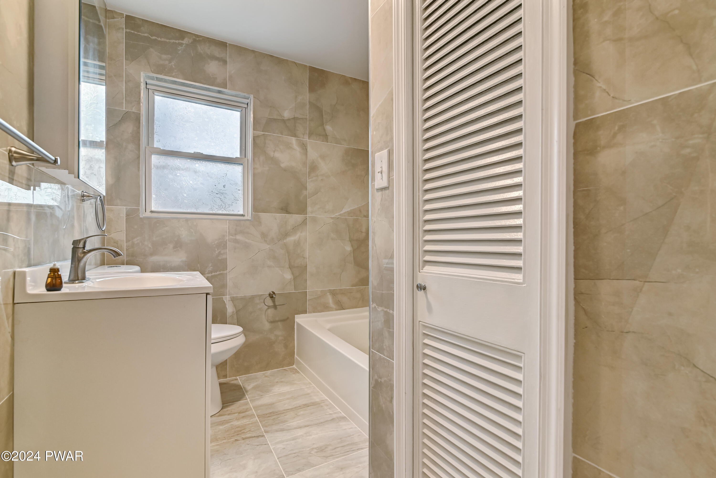 65 Peifer Road Lake Ariel, PA 18436 - Photo 19 of 41 Bathroom