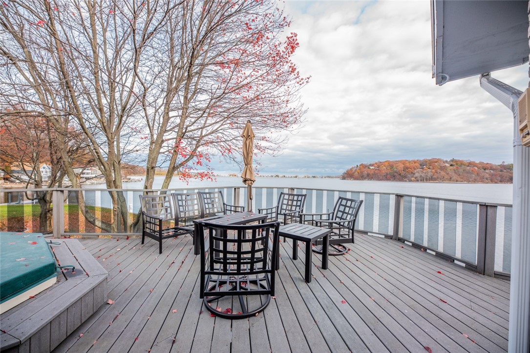 7 Bay Point Circle Irondequoit, NY 14622 - Photo 29 of 34