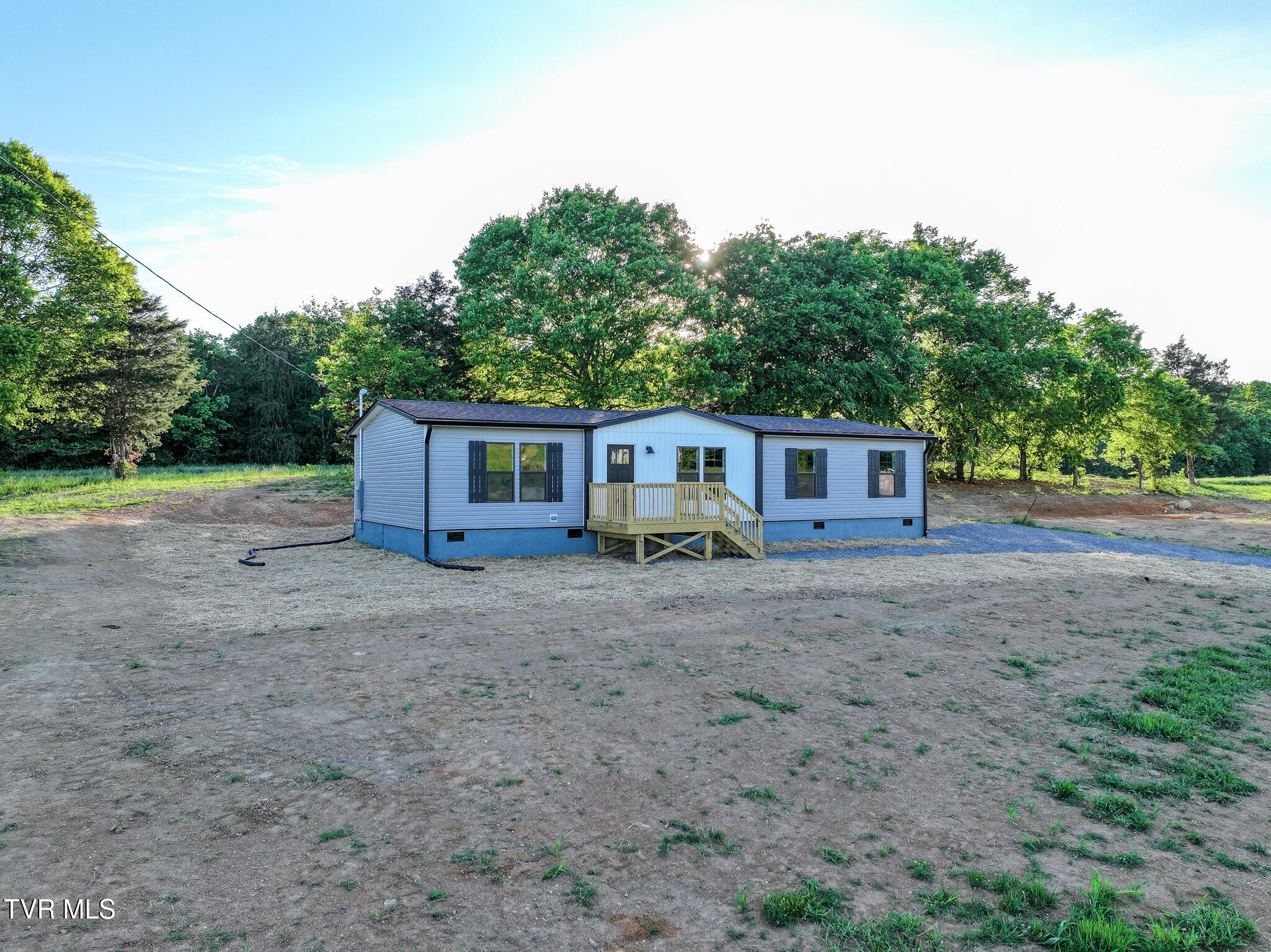 555 McDonald Road Midway, TN 37809 - Photo 8 of 38 Front Exterior